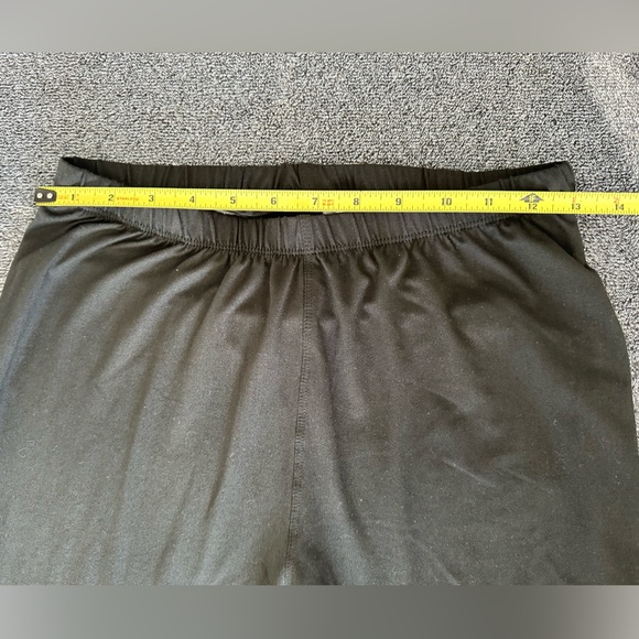 NFL Team Apparel - Women's Black Green Bay Packers Leggings, Medium - Picture 6 of 8